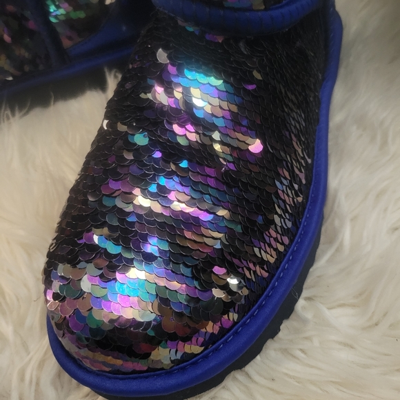 UGG Classic Short Multi Sequin Boots Size 5 - Picture 13 of 15